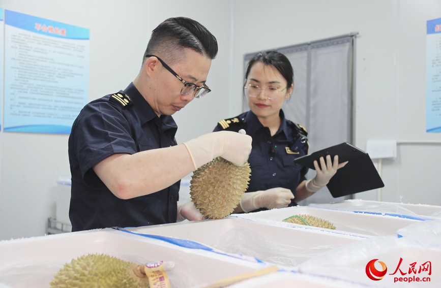 行进中国｜全球美味“飞”上中国餐桌