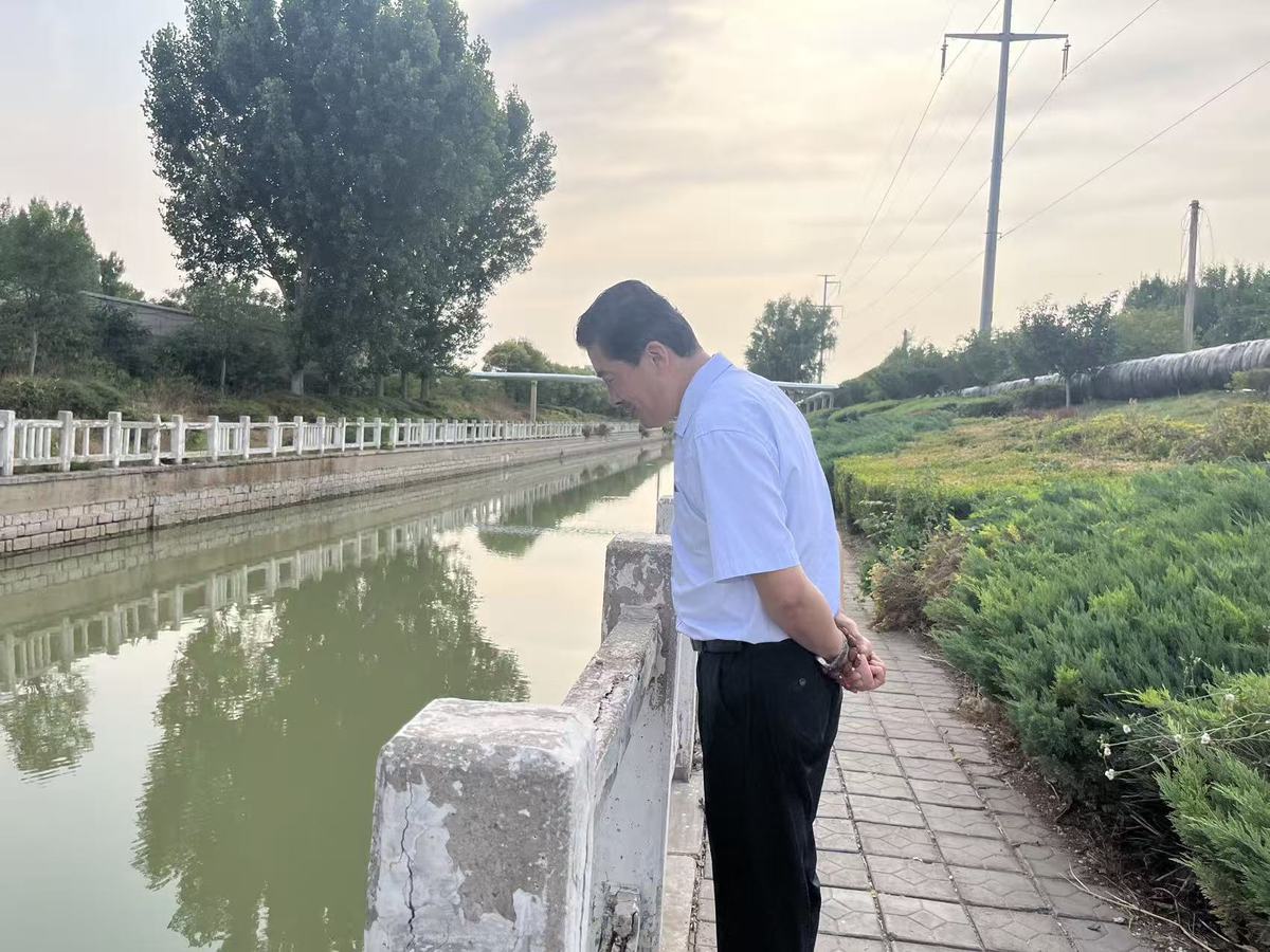 濮水办副总河长、濮水办事处筹备组成员到濮水河（濮水段）开展巡河巡查