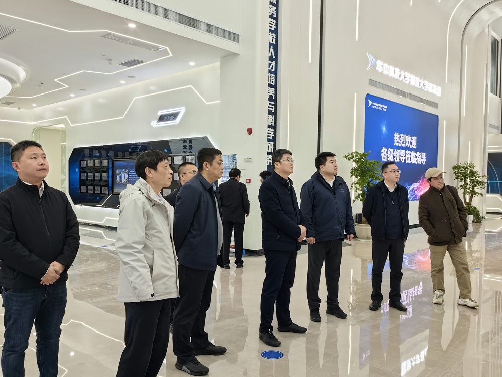 县委副书记、县长魏志峰带队赴湖北武汉市、鄂州市开展招商活动