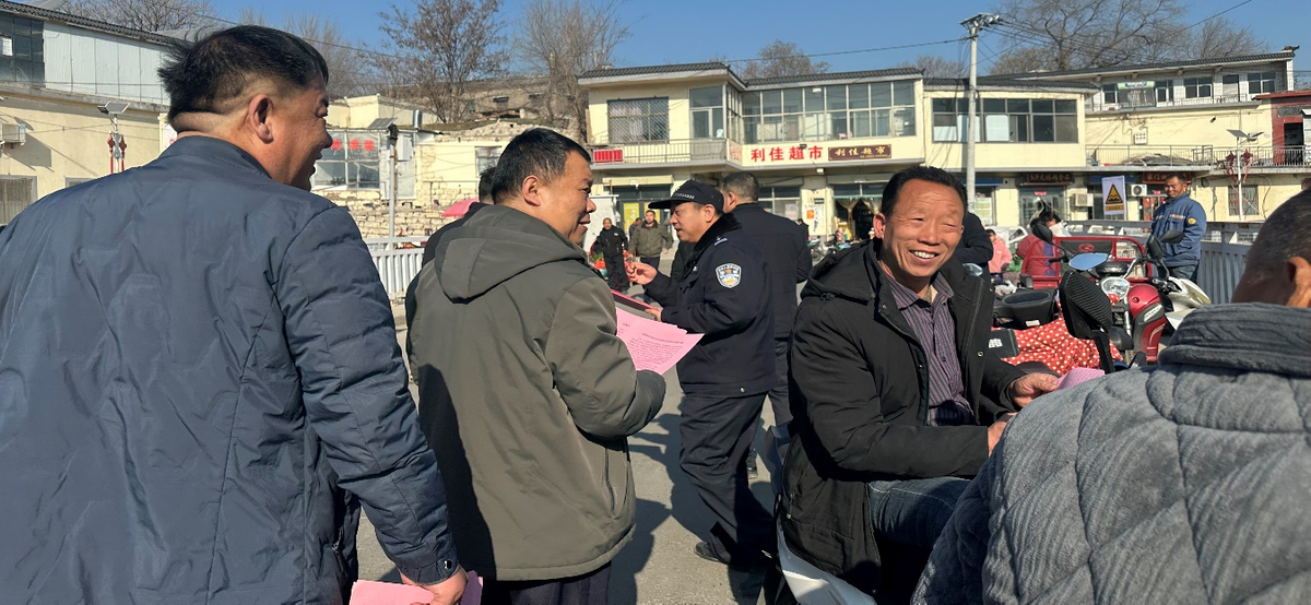 殷都区水利局开展打击非法采砂联合行动