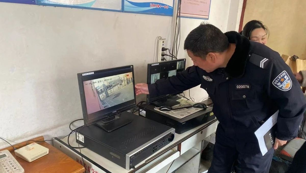 沁阳公安：站好护学岗，平安伴成长