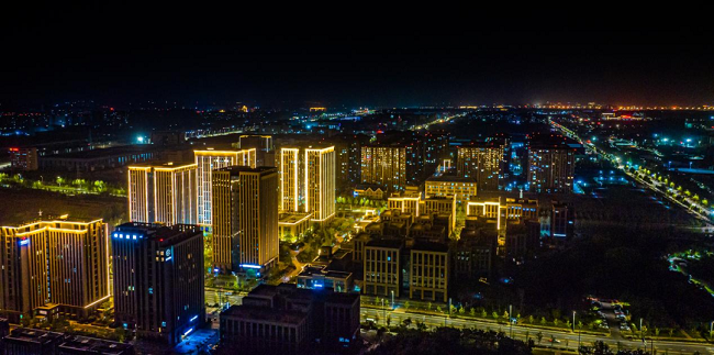 飞"阅"航空港 夜色正璀璨-图说航空港-郑州航空港经济综合实验区