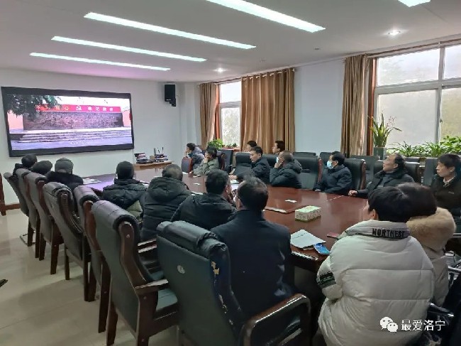 洛寧縣文藝界學(xué)習(xí)貫徹落實(shí)洛陽市宣傳部長工作會(huì)議和縣“兩會(huì)