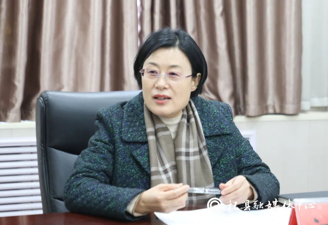 开封市人大常委会党组书记,主任方婷一行深入我县开展调研活动