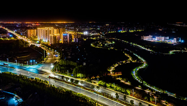 飞"阅"航空港 夜色正璀璨-图说航空港-郑州航空港经济综合实验区