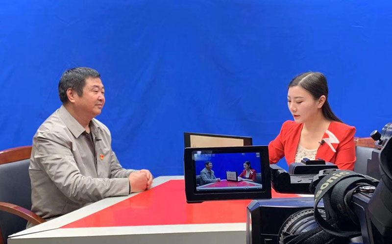 县科技局局长汪国锋做客政府网站