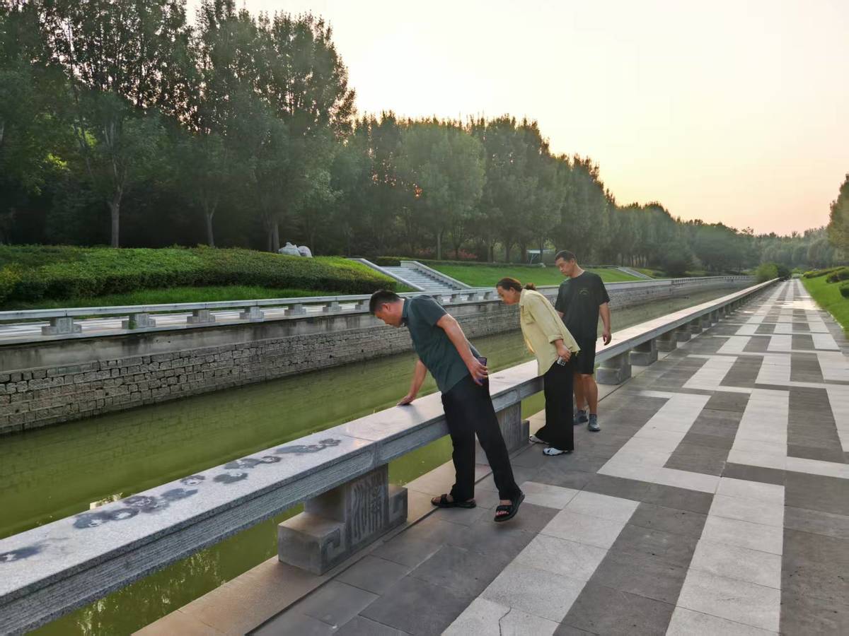 昆吾办副总河长、昆吾办副主任到濮水河（昆吾段）开展日常巡河巡查