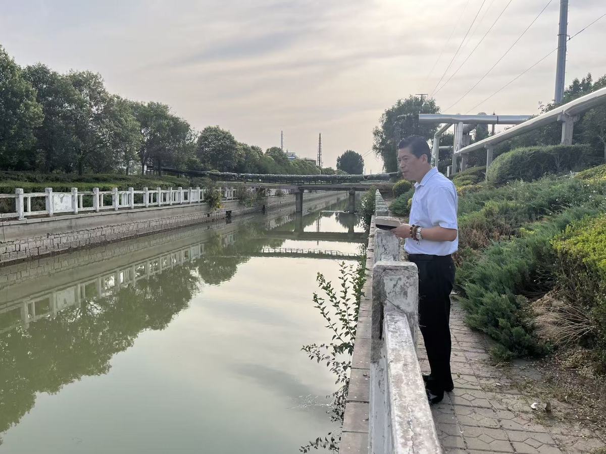 濮水办副总河长、濮水办事处筹备组成员到濮水河（濮水段）开展巡河巡查