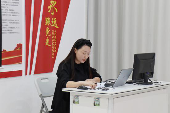 电商园党支部组织召开党员大会暨10月份“主题党日”活动