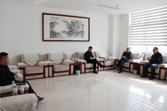 濮阳市商务局副局长曹泽利莅临电商园调研