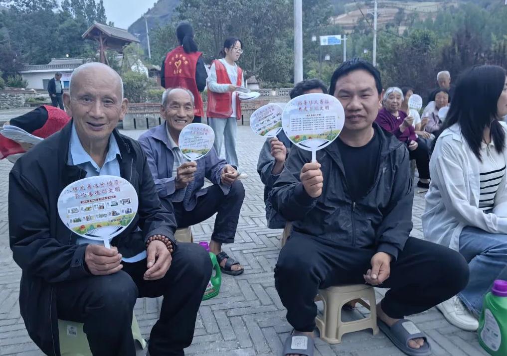下峪鎮(zhèn)對九峪村：道德評議樹典型 移風易俗破陋習