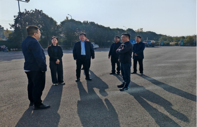 區長梅興秦帶隊調研重點項目建設工作