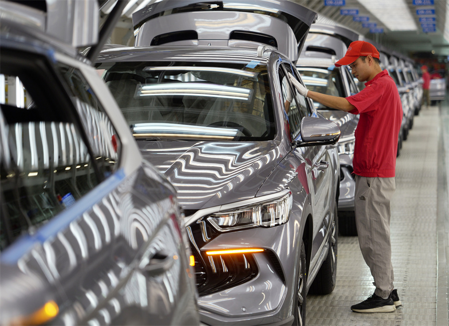 Zhengzhou emerges as crucial hub for new energy vehicles