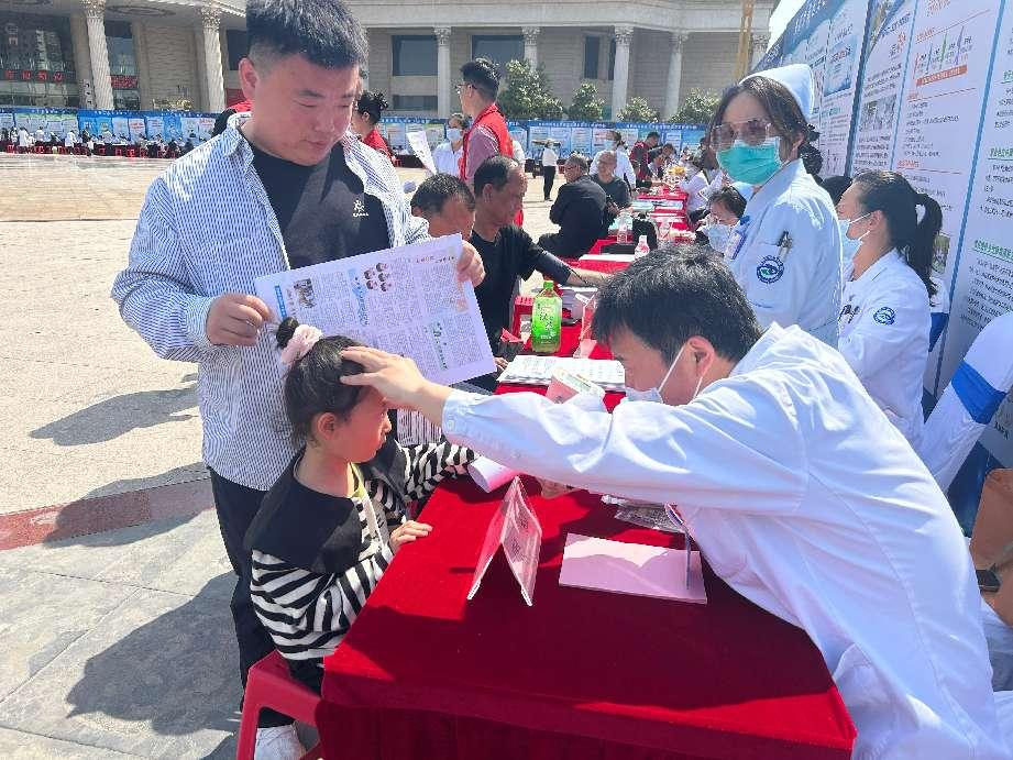 健康守护 预防先行——四月卫生健康系列主题集中宣传活动成功举办