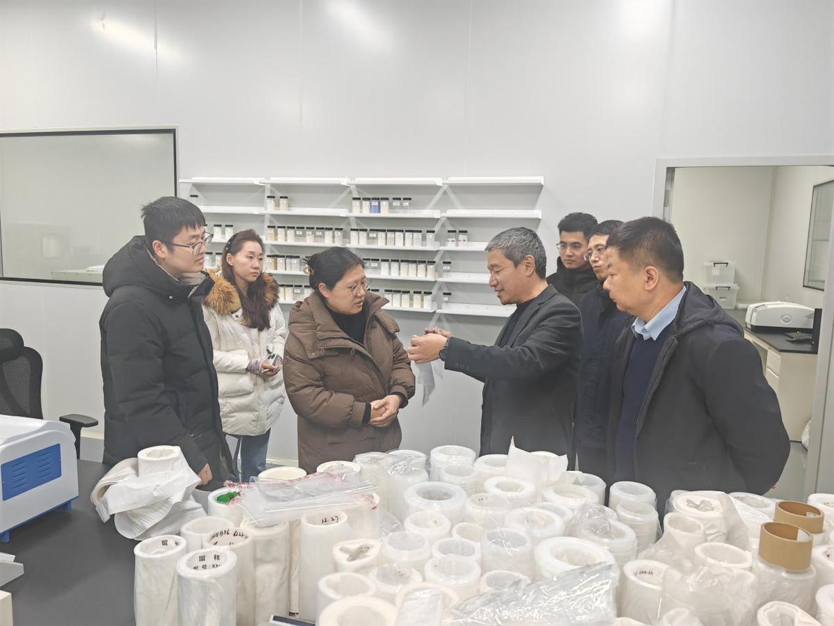 市发改委联合市工信局实地调研推动华龙区工业重点领域设备更新项目建设工作