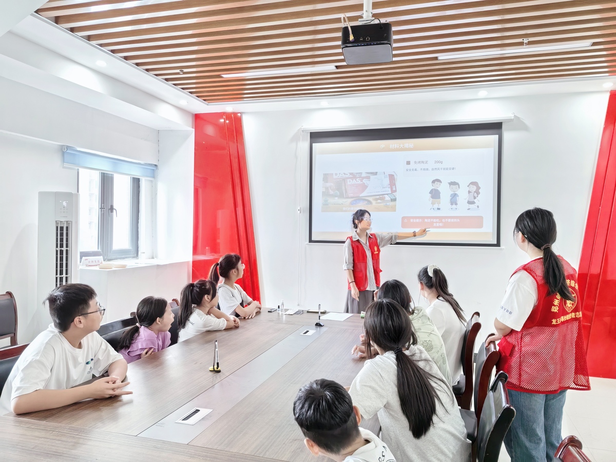 龙王办事处：香遇陶泥，青少年非遗传承“暑”你最棒！