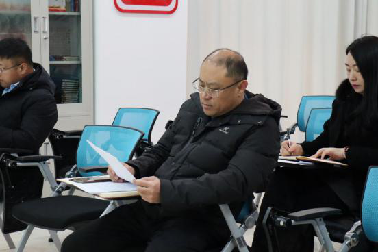 电商园党支部组织召开党员大会暨12月份“主题党日”活动