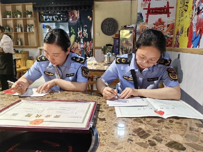 縣市場監(jiān)管局扎實開展夏季食品安全整治提升百日行動