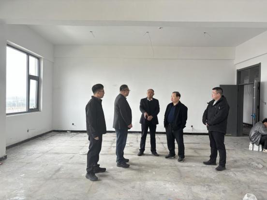 濮阳经开区商务局、电商办率队调研农副产品电商基地，助力乡村振兴