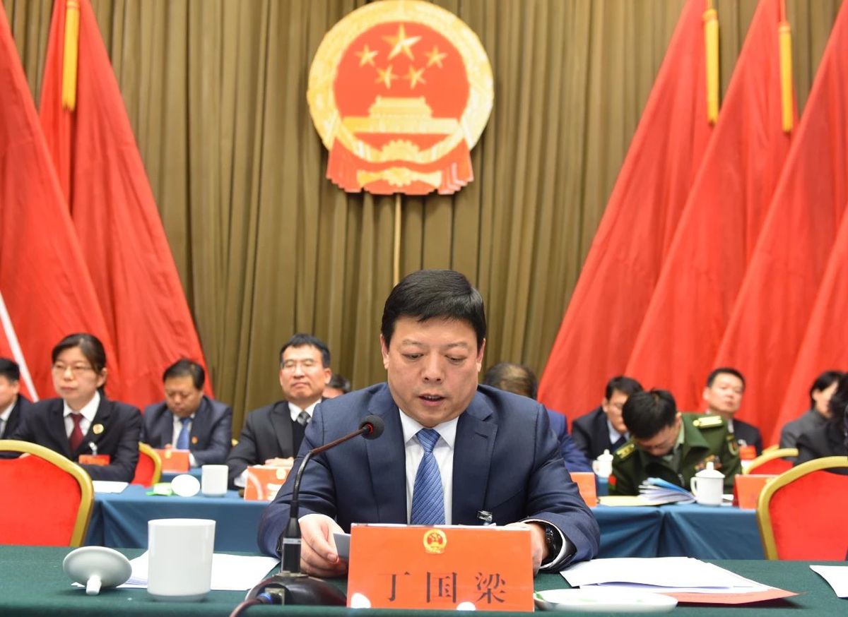 濮阳市华龙区九届人大六次会议胜利闭幕
