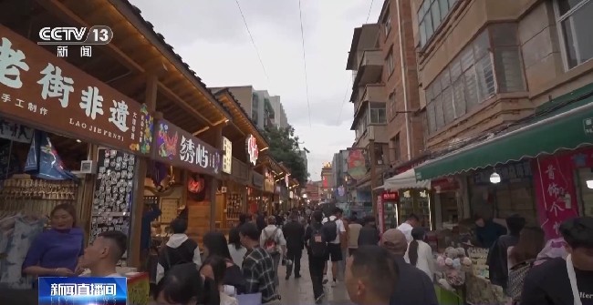 美、精、暖 這些街巷里的新消費(fèi)主打“滿滿煙火氣”