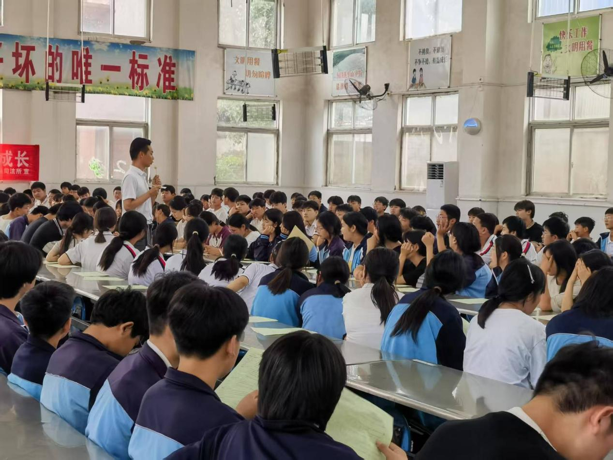 大马乡：法治阳光进校园 护航青春助成长
