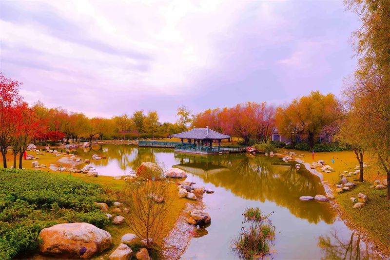 YuanLing Ancient City Park