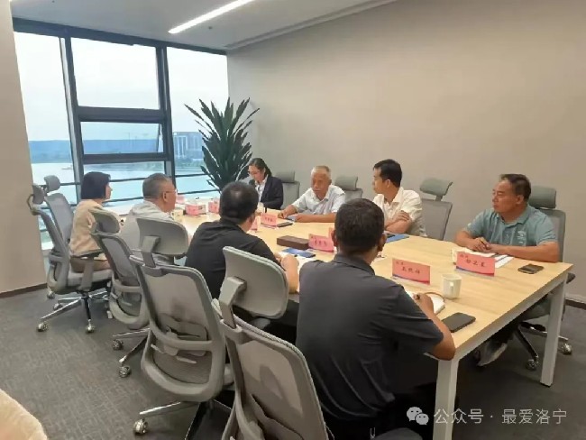 王瑞到省科技投资公司洽谈对接项目