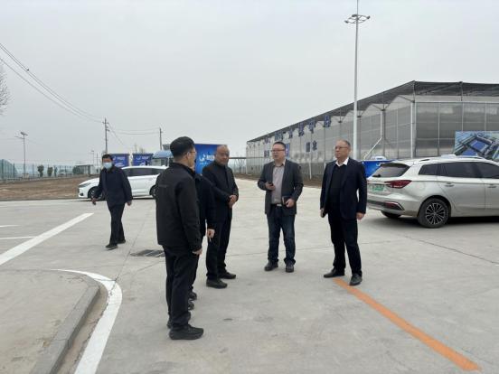 濮阳经开区商务局、电商办率队调研农副产品电商基地，助力乡村振兴