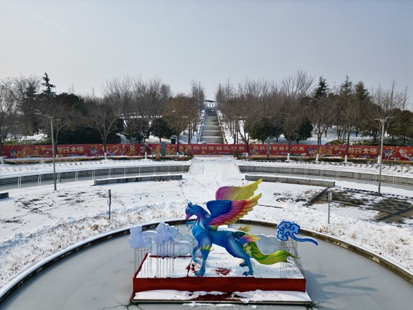 诗意浪漫 双鹤湖中央公园上新“雪景大片”！