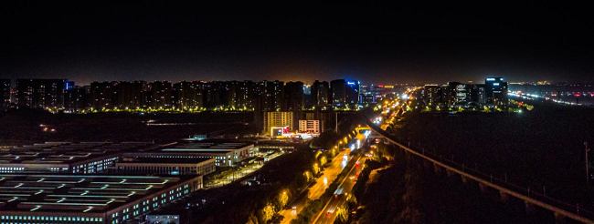 飞"阅"航空港 夜色正璀璨-图说航空港-郑州航空港经济综合实验区