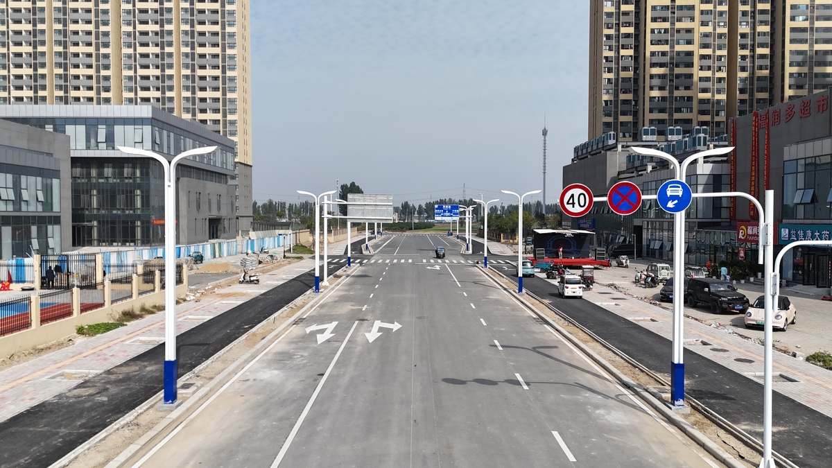 航空港区三条新建道路竣工投用 北部安置区路网焕发新活力