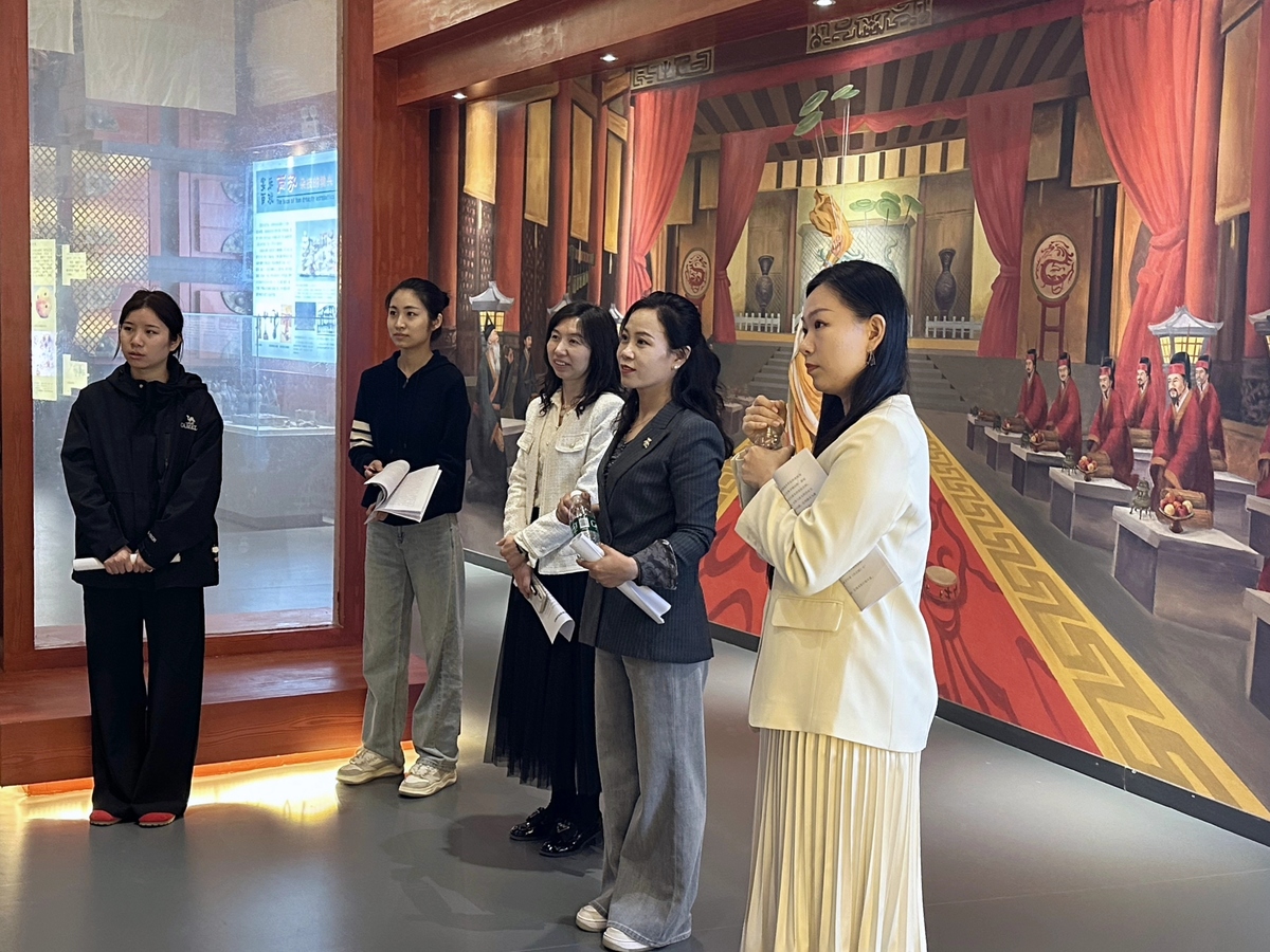 东北庄杂技文化园区组织开展讲解员培训