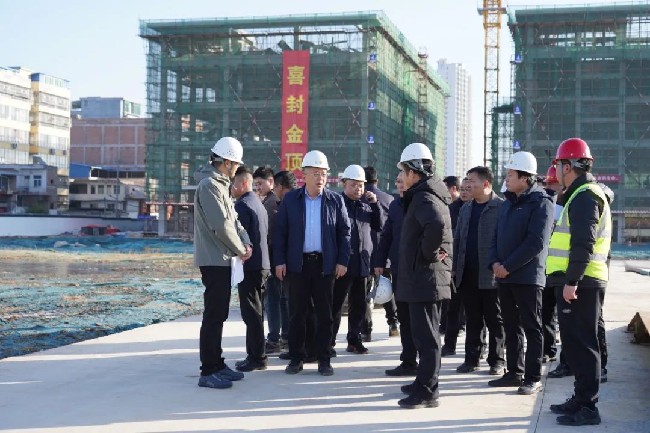 王瑞带队督导调研重点项目建设