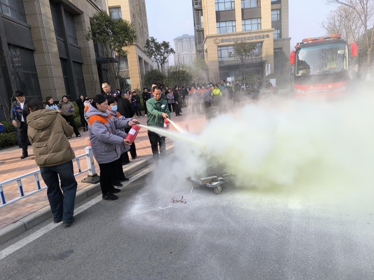 龙王办事处组织开展消防安全演练