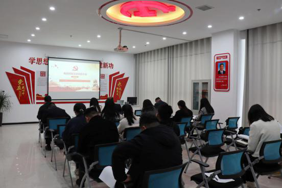 电商园党支部组织召开党员大会暨3月份“主题党日”活动