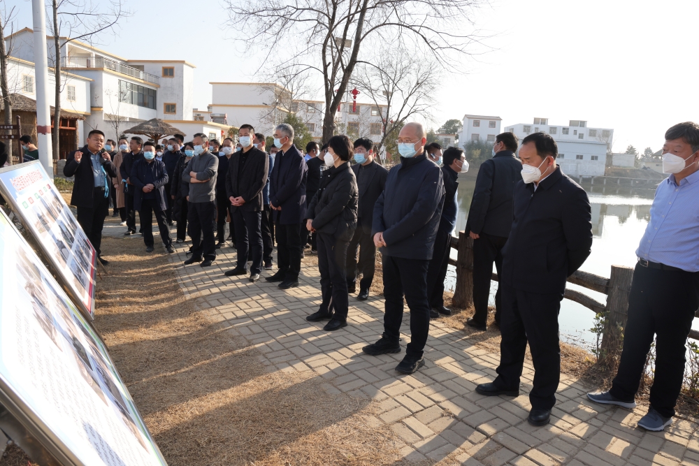 潢川县召开工作汇报会