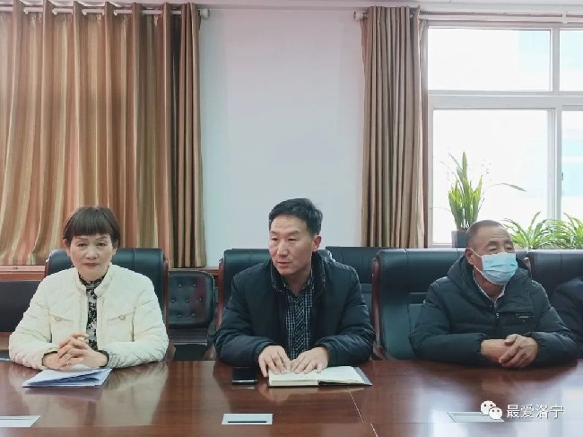 洛寧縣文藝界學(xué)習(xí)貫徹落實(shí)洛陽市宣傳部長工作會(huì)議和縣“兩會(huì)